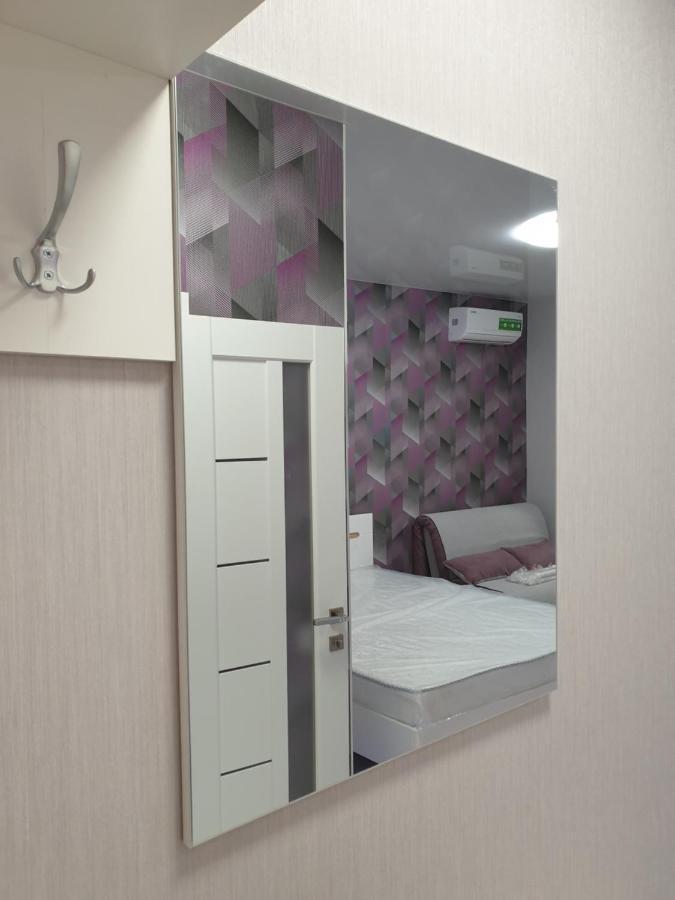 Apart Hotel Malinovskogo Harkiv Dış mekan fotoğraf